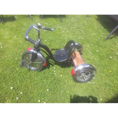 schwinn 3 wheeled trike