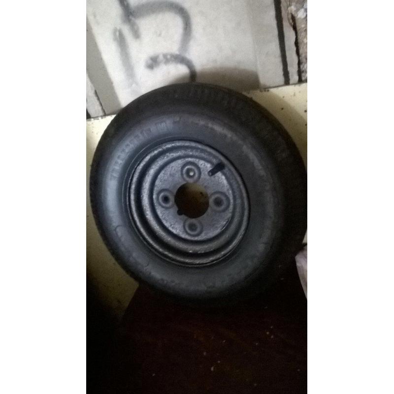 8 inch TRAILER WHEEL WITH EXCELLENT TYRE