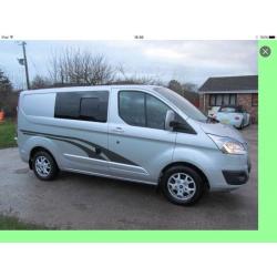 Ford motor caravan