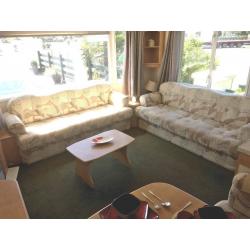 CHEAP STATIC CARAVAN IN SKEGNESS, LINCOLNSHIRE, CLOSE TO THE SEASIDE, PET FRIENDLY, 5 STAR PARK