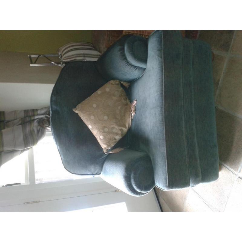 3 seater, 2 seater and chair
