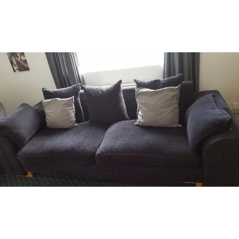 Sofa, rug, lamp, canvas pictures and more