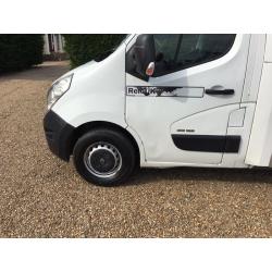Renault master Luton low loader 2011