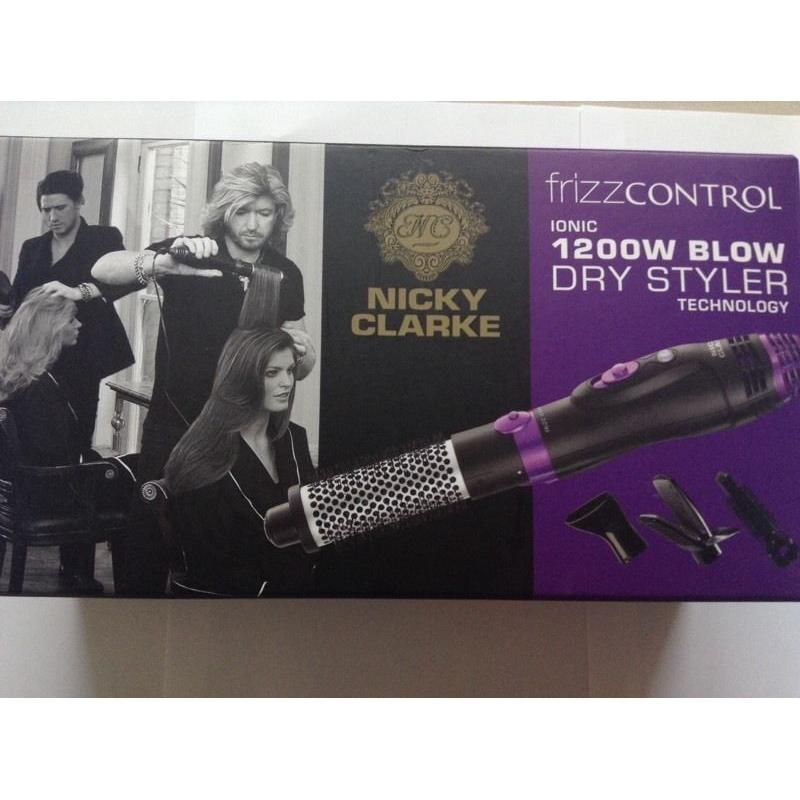 Nicky Clarke ionic 1200W Blow Dry Styler