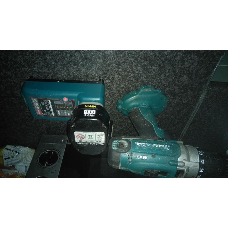 Makita 8444D 18v Cordless Combination Drill