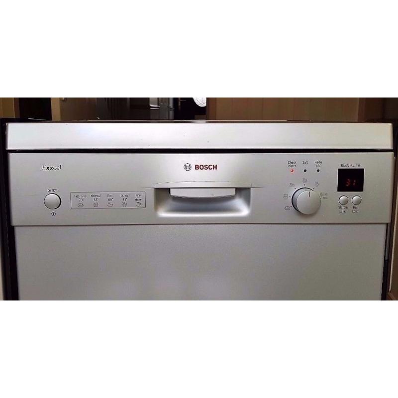 Bosch SMS50T02GB - 60cm Dishwasher in silver, 12 Pl/Set A+AA Rated