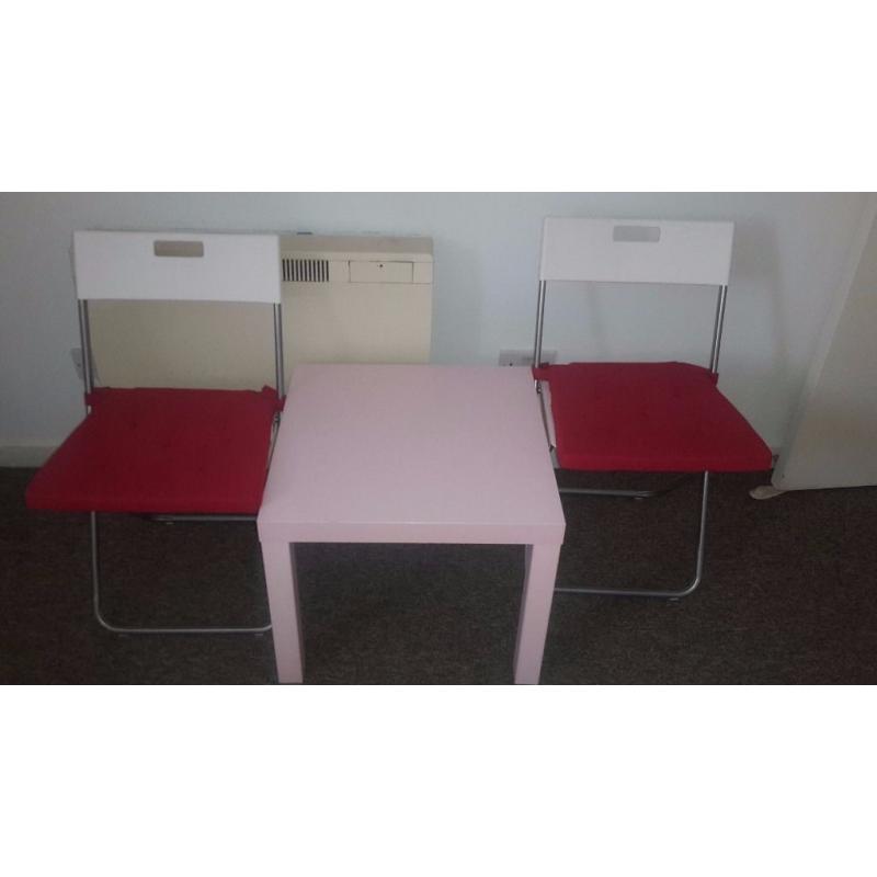 Tea table (pink) and 2 chairs set