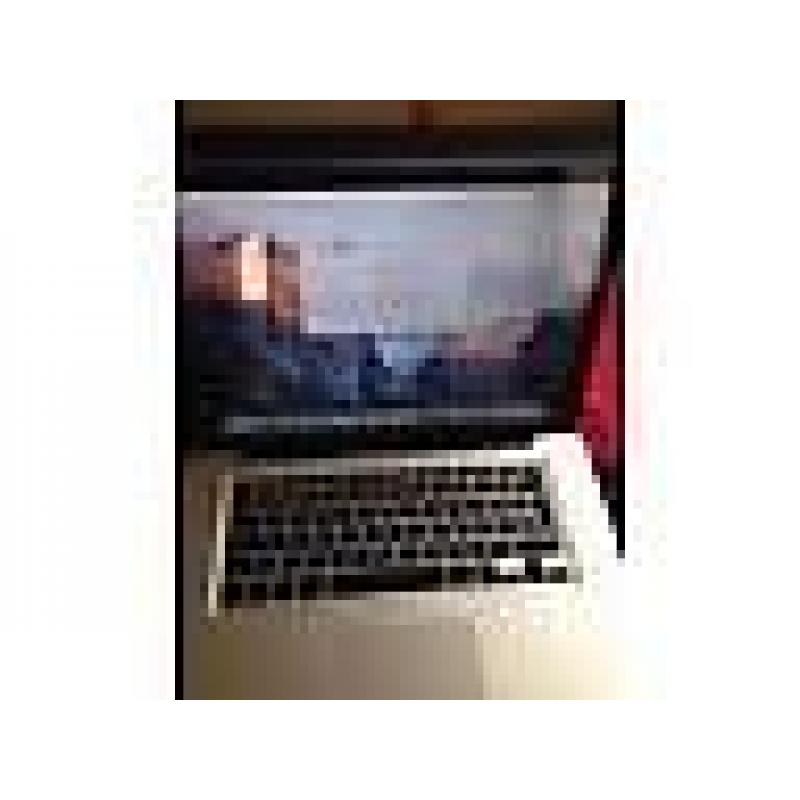 Apple MacBook Pro 15" i7