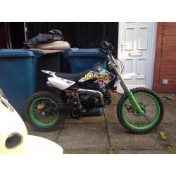 125CC Stomp PitBike