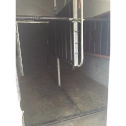 2007 BATESON DEAUVILLE HORSE BOX TRAILER X2 HORSE BOX TRAILER DELIVERY AVAILIBLE
