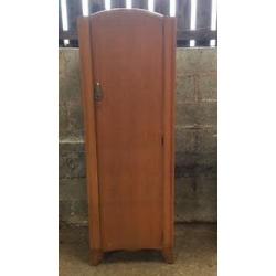 Single Wardrobe