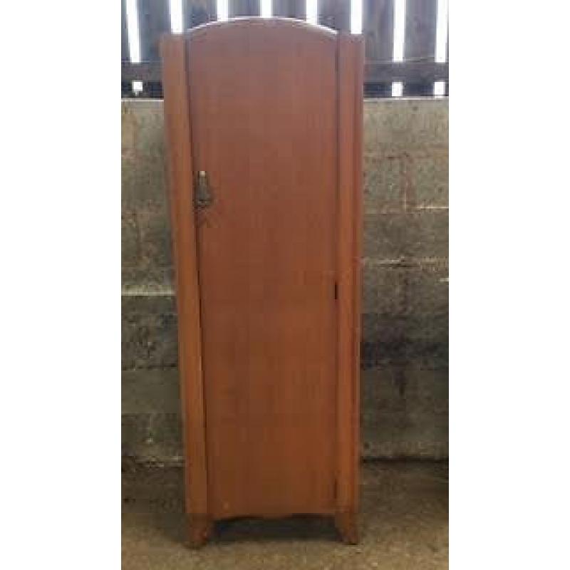 Single Wardrobe