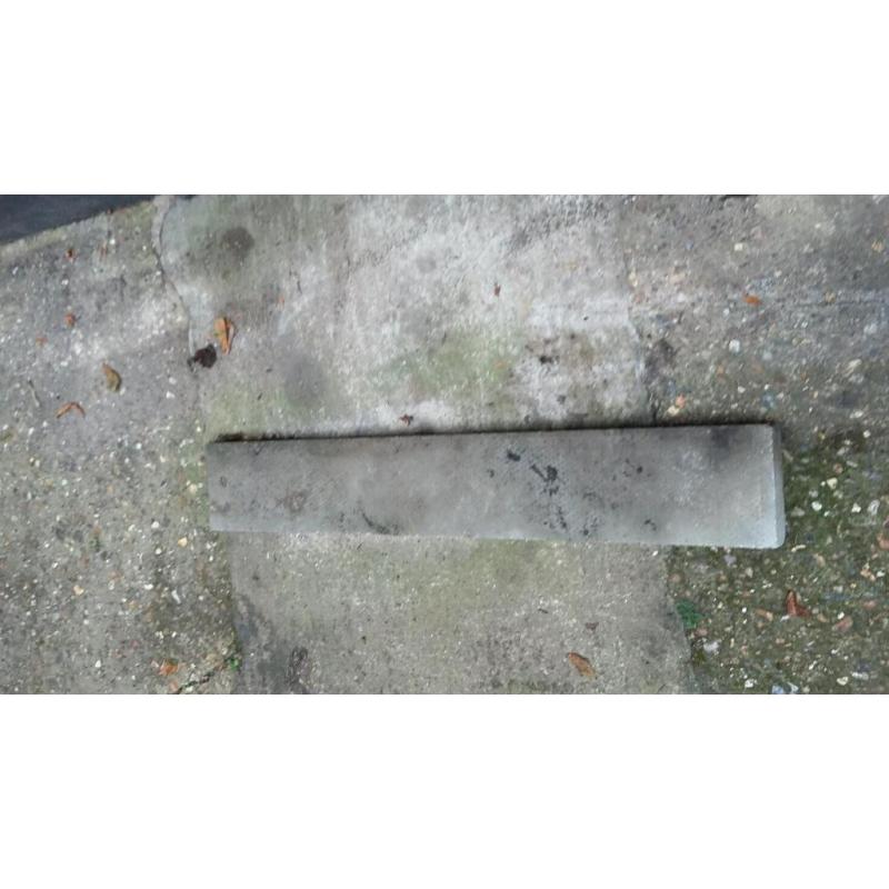 Concrete edge slabs