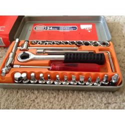 34 piece Socket set NEW