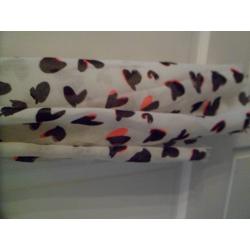 OASIS BRAND SCARF