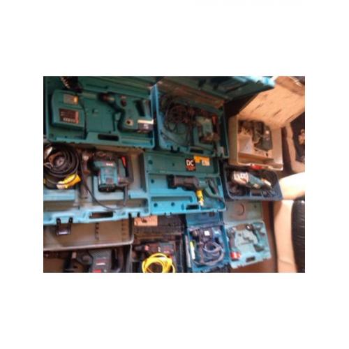 Job lot of Makita and Bosch breakers and hammer drills