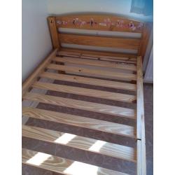 Single bed without mattress