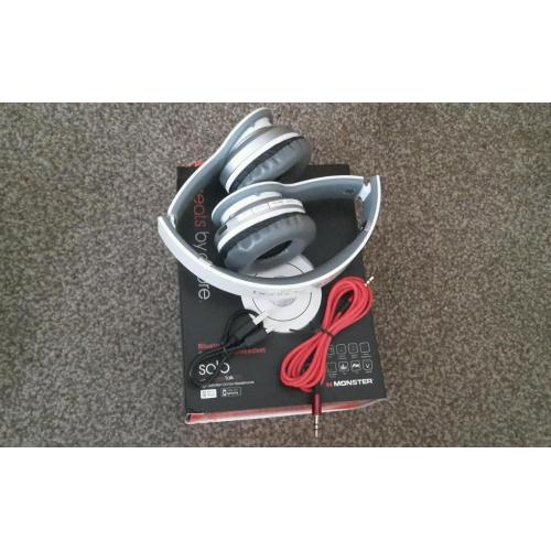 Wireless Beats By Dre HD Solo & Talk Control