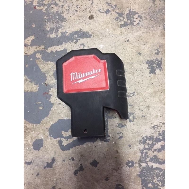 Milwaukee laser plumb