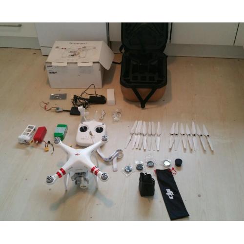 Nearly new phantom 3, loads of extras battery mod!