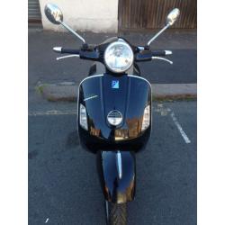 2006 Piaggio Vespa GTS 250 gts250 in Black great condition + Upgraded exhaust not 300