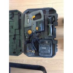 Titan drill and chisel hammer gun