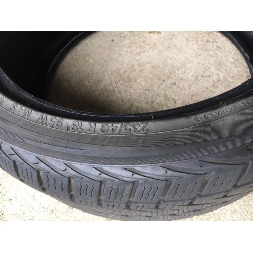 1 x Vredestein Wintrac Xtreme, 2 x Continental sportcontact5