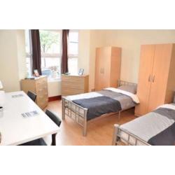 Twin Beds in 3 Rooms in Spacious House With Patio Near Leytonstone Tube Station