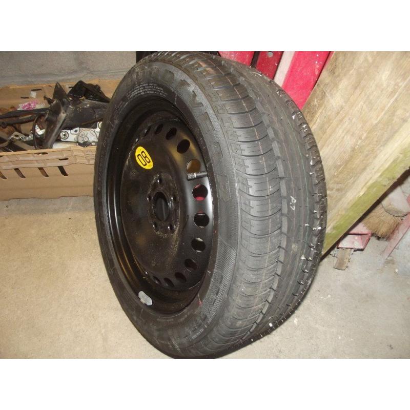 new Goodyear Eagle nct5 205/55/16 on new ford rim