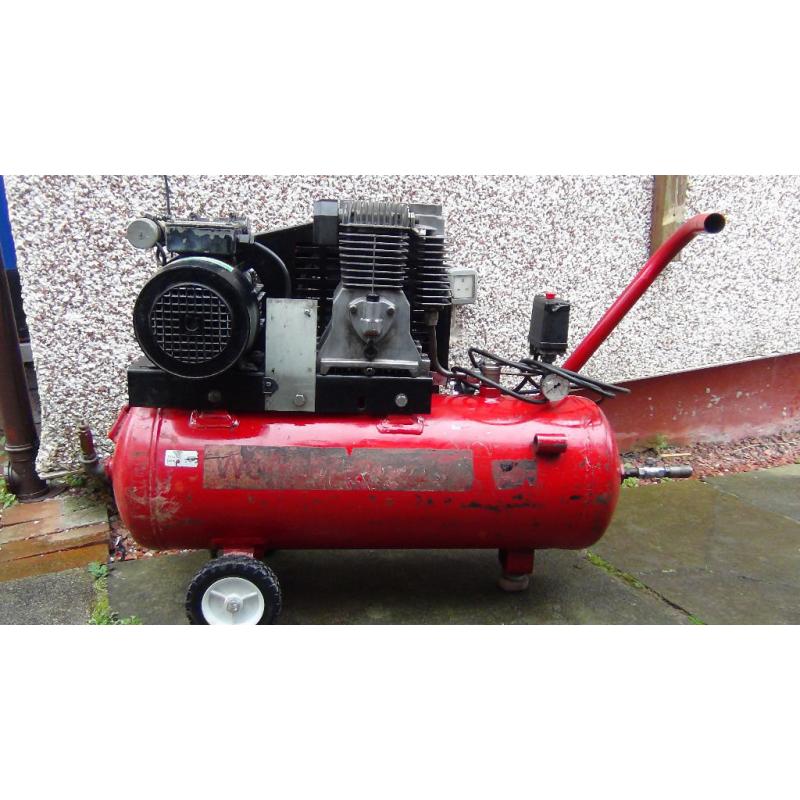 WolfAir belt driven air compressor 50 ltr