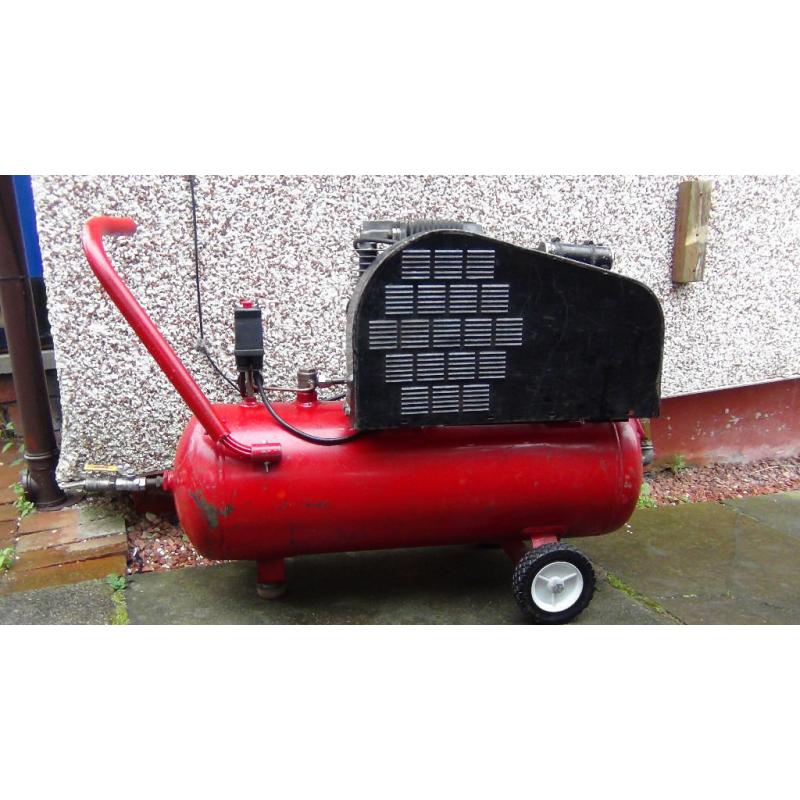 WolfAir belt driven air compressor 50 ltr