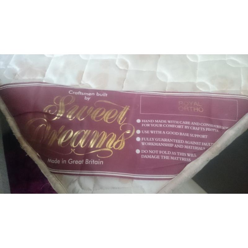 Double bed mattress