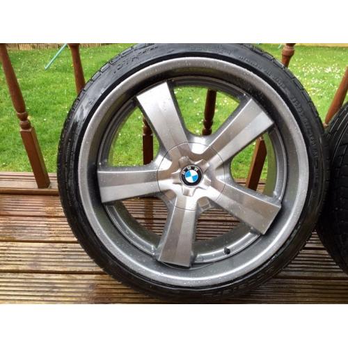 BMW X5, Range Rover Fitment 22" Alloy Wheels