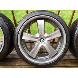 BMW X5, Range Rover Fitment 22" Alloy Wheels