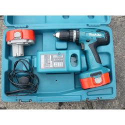 Makita Cordless combi Drill/Driver. 18v two batteries, charger & hardcase.