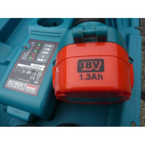 Makita Cordless combi Drill/Driver. 18v two batteries, charger & hardcase.