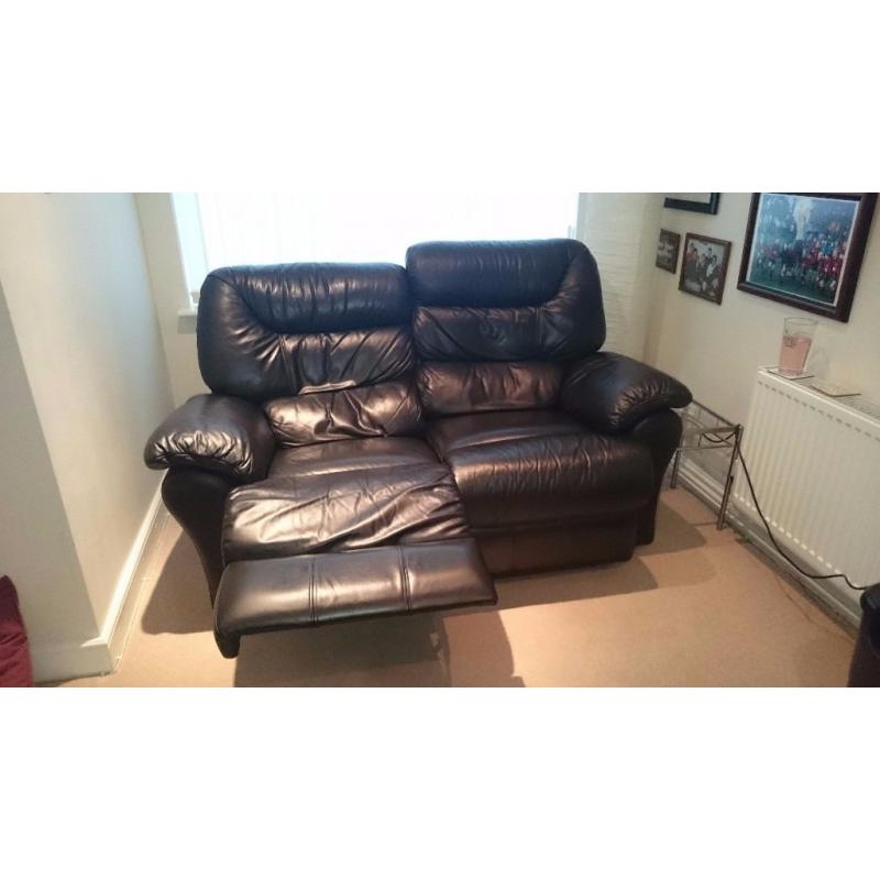 Sofa , 2 seater , black leather , recliner