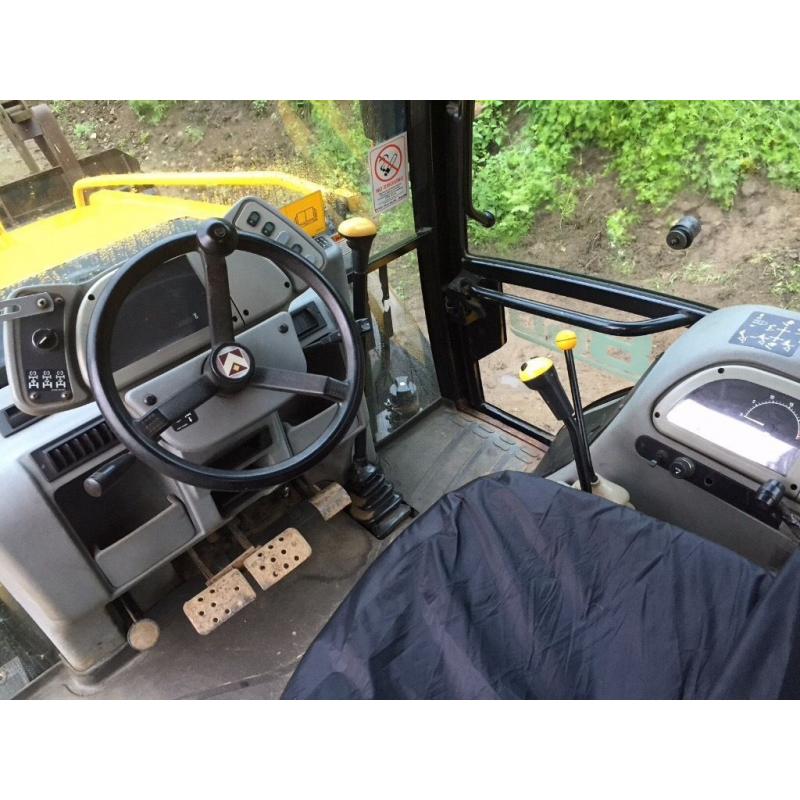 FERMEC 860 BACK HOE DIGGER (NO VAT)