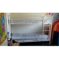 Bunkbed white