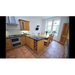 Stunning oak kitchen for sale