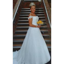 Wedding dress for sale