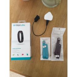 FITBIT ALTA + EXTRAS - As new