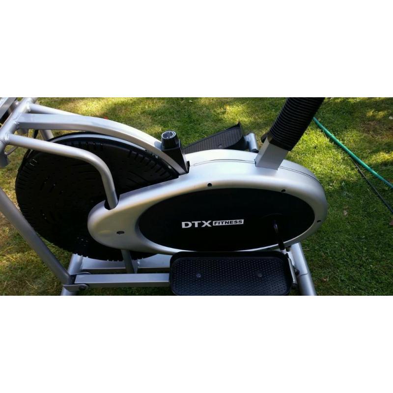 DTX Eliptical Crosstrainer