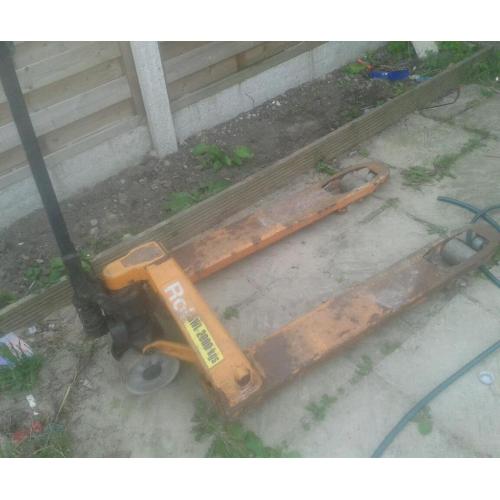 Rolatruc pallet truck