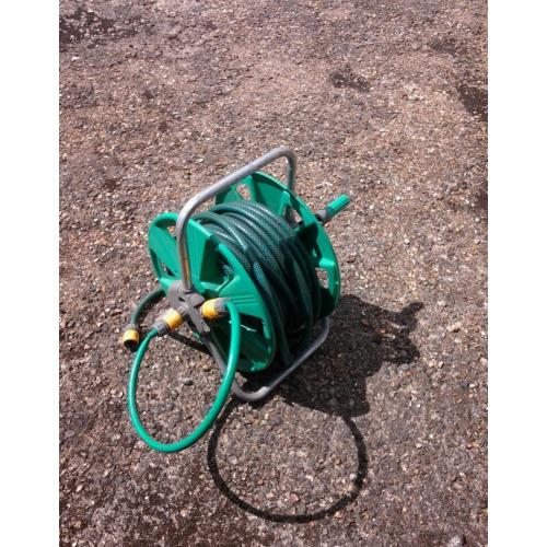 Hozelock hose and reel