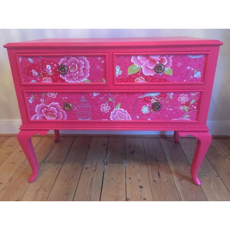 Queen Ann spray-painted/decoupage chest of drawers - UK delivery available