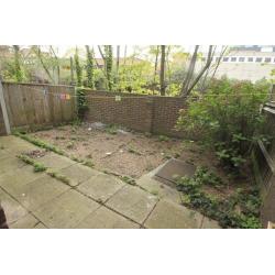 FANTASTIC DOUBLE ROOM IN GREAT HOUSE IN ARCHWAY! SPECIAL SUMMER OFFER! ALL BILLS INCLUDED (28j)