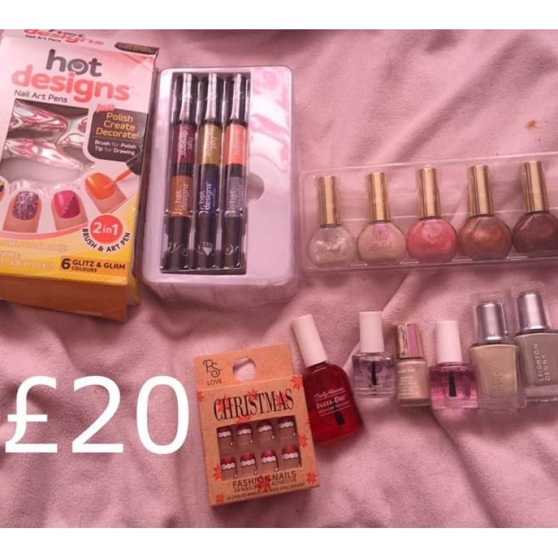 Nail stuff
