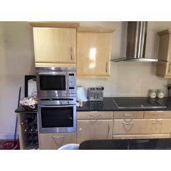Complete kitchen including granite worktops and appliances