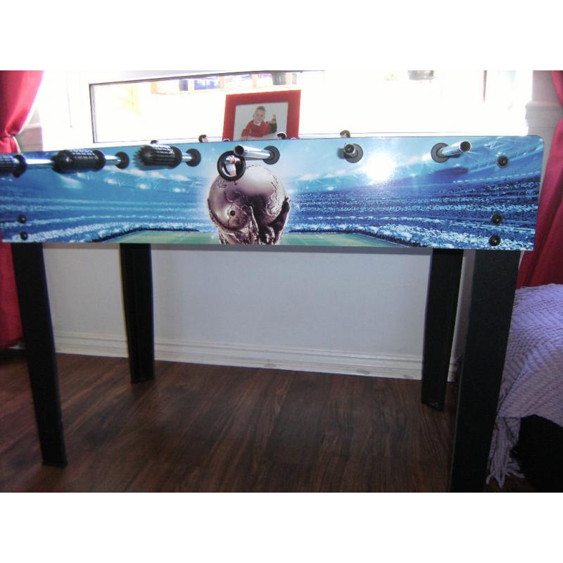 childs football table